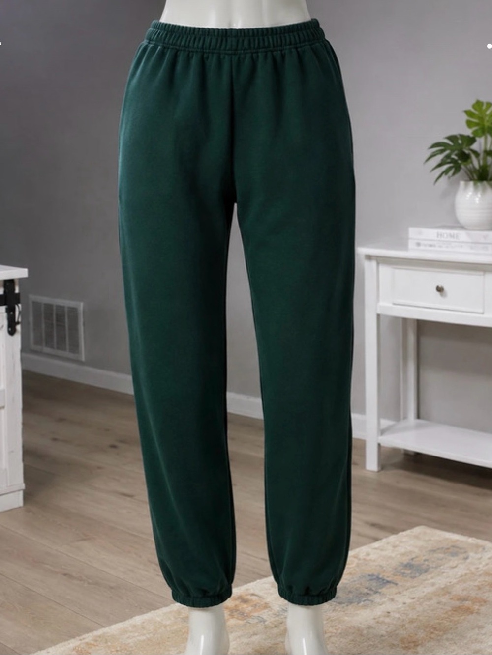 Everyday Elastic-Waist Dark Green Jogger Pants